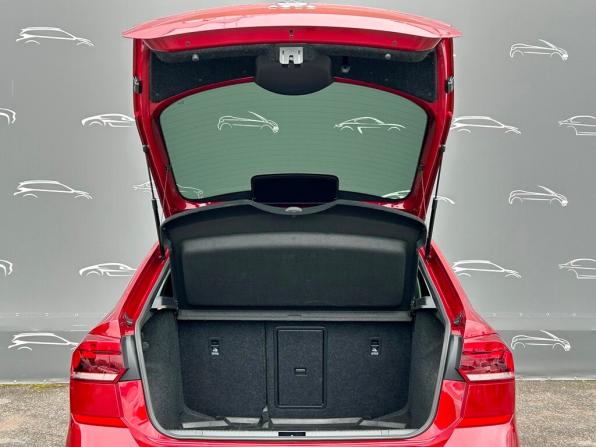 Volkswagen Polo VI с пробегом 2021 года, цена 1 829 600 рублей, 45701 км, лифтбек, Автокод Объявления