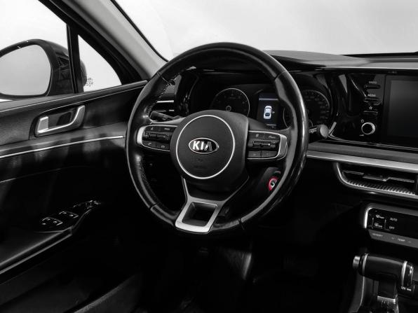 Kia K5 III с пробегом 2020 года, цена 2 020 000 рублей, 137641 км, седан, Автокод Объявления