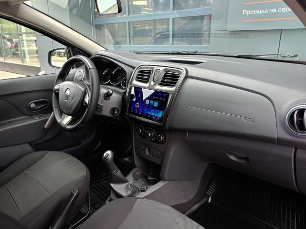 Renault Sandero II с пробегом 2017 года, цена 809 000 рублей, 131691 км, хэтчбек, Автокод Объявления