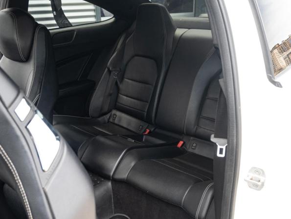 Mercedes-Benz C-Класс III (W204) Рестайлинг с пробегом 2012 года, цена 1 235 000 рублей, 188521 км, купе, Автокод Объявления