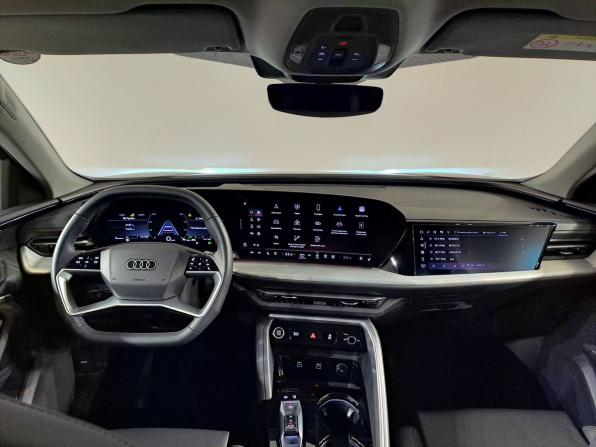 Audi Q5 III с пробегом 2025 года, цена 8 333 000 рублей, 2146 км, внедорожник, Автокод Объявления