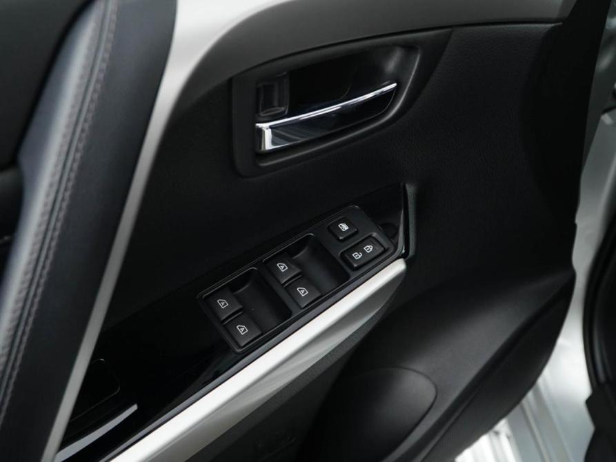 Mitsubishi Pajero Sport III Рестайлинг Москва  - изображение 16