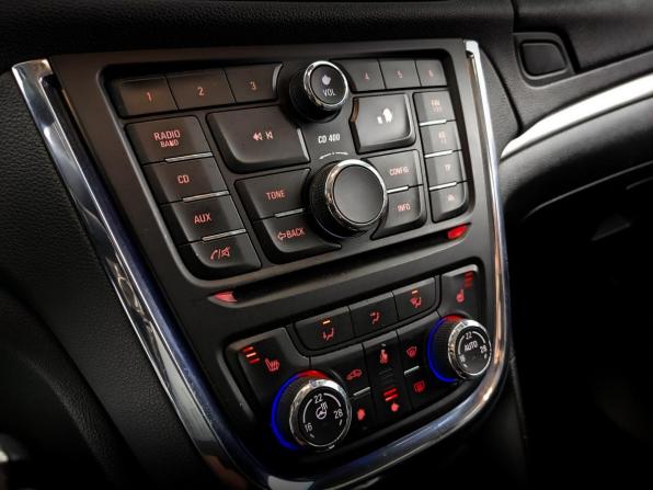 Opel Mokka I с пробегом 2013 года, цена 1 045 000 рублей, 151339 км, внедорожник, Автокод Объявления