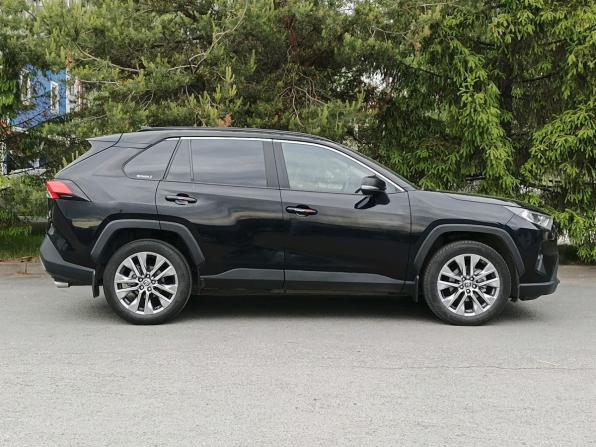 Toyota RAV4 V (XA50) с пробегом 2022 года, цена 3 350 000 рублей, 105773 км, внедорожник, Автокод Объявления