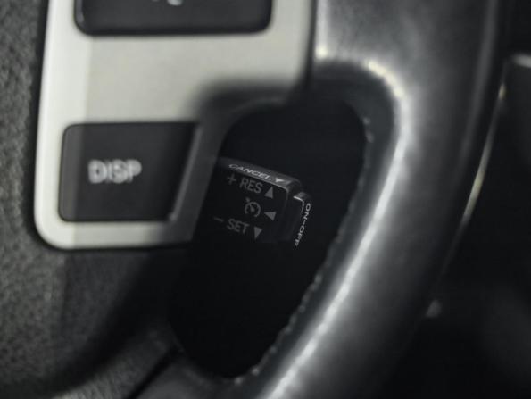Toyota Land Cruiser 200 Series Рестайлинг 1 с пробегом 2013 года, цена 2 525 000 рублей, 667708 км, внедорожник, Автокод Объявления
