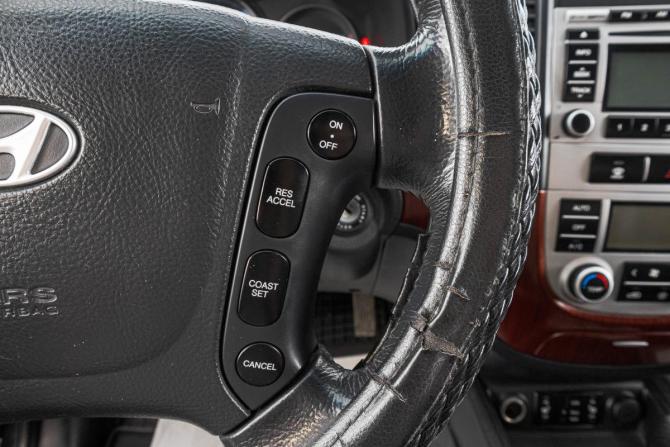 Hyundai Santa Fe II с пробегом 2008 года, цена 1 019 000 рублей, 247000 км, внедорожник, Автокод Объявления