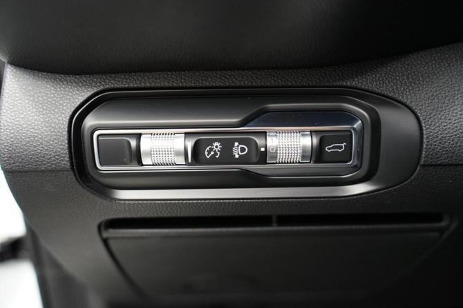 Geely Okavango I Рестайлинг с пробегом 2024 года, цена 2 950 000 рублей, 33500 км, внедорожник, Автокод Объявления