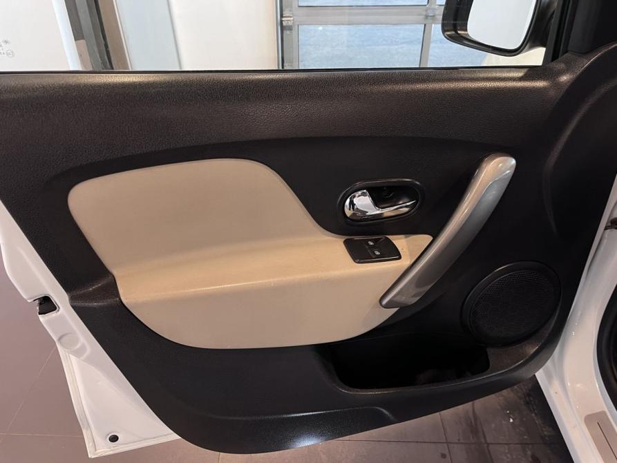 Renault Logan II Рестайлинг Чебоксары  - изображение 22
