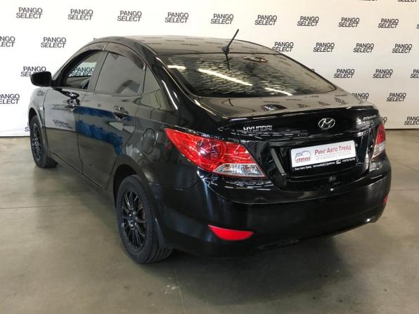 Hyundai Solaris I с пробегом 2013 года, цена 590 000 рублей, 199992 км, седан, Автокод Объявления