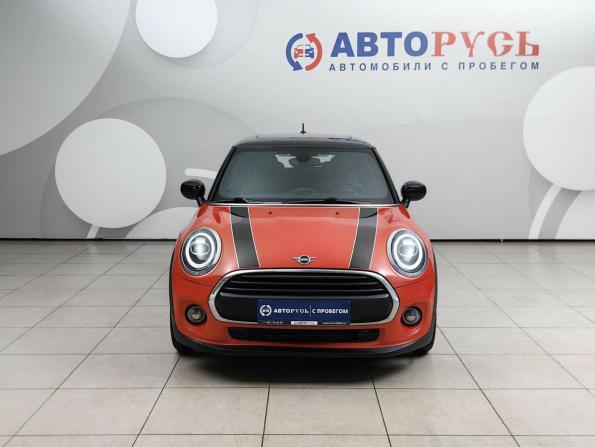 Mini Hatch III (F55/F56) Рестайлинг с пробегом 2019 года, цена 1 639 000 рублей, 143151 км, хэтчбек, Автокод Объявления