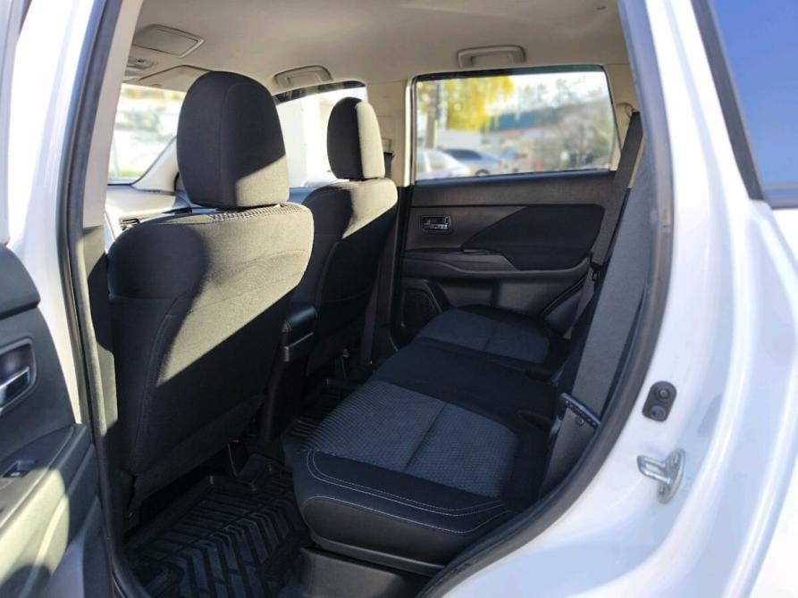 Mitsubishi Outlander III Рестайлинг 3 Санкт-Петербург  - изображение 10