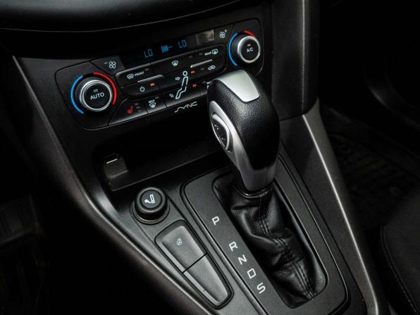 Ford Focus III Рестайлинг с пробегом 2016 года, цена 1 210 000 рублей, 122500 км, хэтчбек, Автокод Объявления