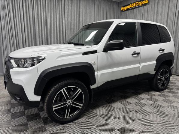 Lada (ВАЗ) Niva Travel I с пробегом 2024 года, цена 1 130 000 рублей, 28748 км, внедорожник, Автокод Объявления