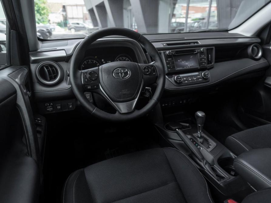 Toyota RAV4 IV (XA40) Рестайлинг Москва  - изображение 7