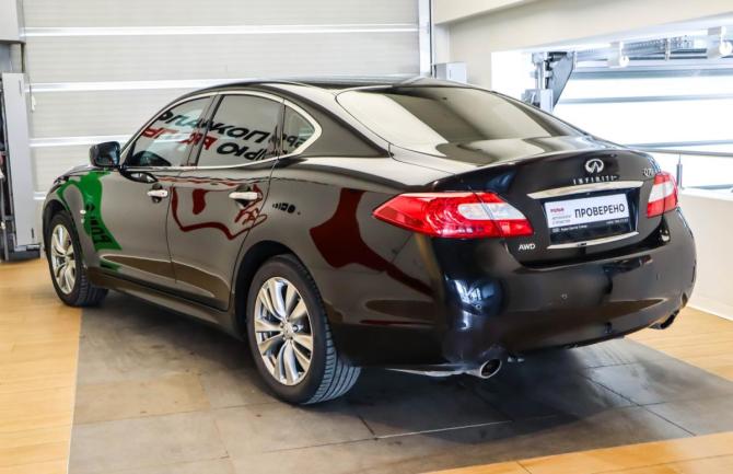 Infiniti Q70 I с пробегом 2014 года, цена 1 890 000 рублей, 171473 км, седан, Автокод Объявления