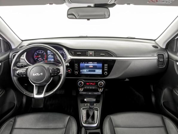 Kia Rio IV Рестайлинг с пробегом 2021 года, цена 1 650 000 рублей, 53811 км, седан, Автокод Объявления
