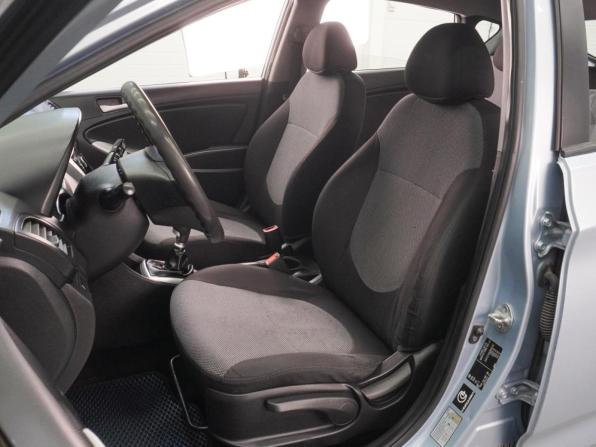 Hyundai Solaris I с пробегом 2012 года, цена 699 000 рублей, 198531 км, хэтчбек, Автокод Объявления