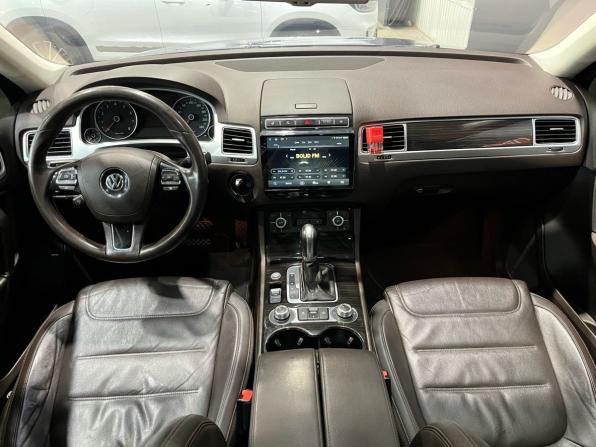 Volkswagen Touareg II Рестайлинг с пробегом 2016 года, цена 2 440 000 рублей, 207520 км, внедорожник, Автокод Объявления