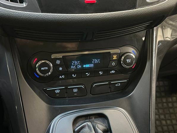 Ford Kuga II с пробегом 2016 года, цена 1 620 000 рублей, 145147 км, внедорожник, Автокод Объявления
