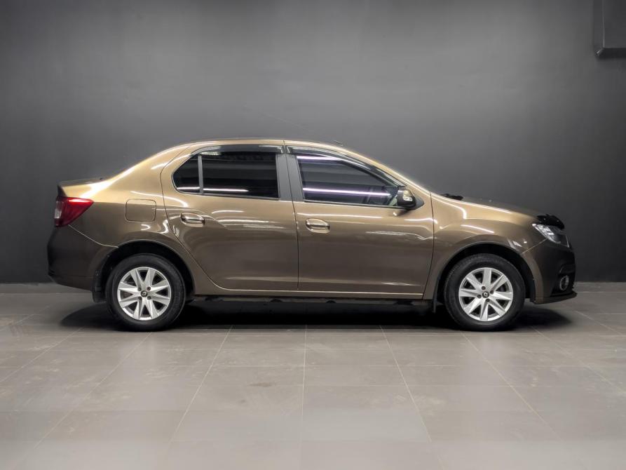 Renault Logan II Москва  - изображение 4