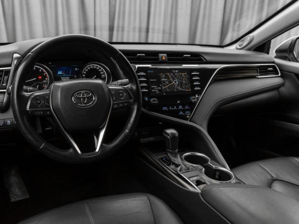 Toyota Camry VIII (XV70) с пробегом 2019 года, цена 2 590 000 рублей, 173921 км, седан, Автокод Объявления