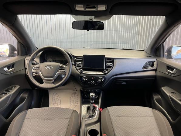 Hyundai Solaris II с пробегом 2020 года, цена 1 497 000 рублей, 80444 км, седан, Автокод Объявления