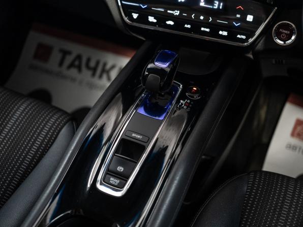 Honda Vezel I с пробегом 2014 года, цена 1 450 000 рублей, 154243 км, внедорожник, Автокод Объявления