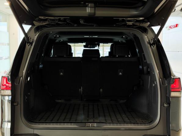 Lexus LX IV с пробегом 2025 года, цена 15 900 000 рублей, 38824 км, внедорожник, Автокод Объявления