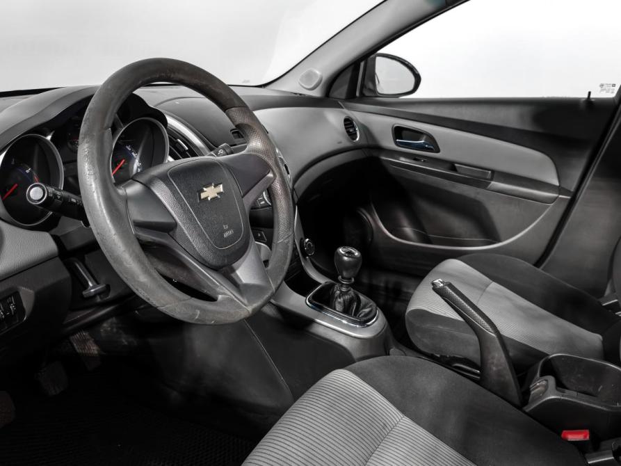 Chevrolet Cruze I Рестайлинг Санкт-Петербург  - изображение 9