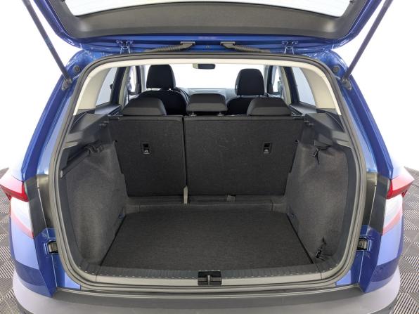 Skoda Karoq I с пробегом 2021 года, цена 2 450 000 рублей, 47430 км, внедорожник, Автокод Объявления