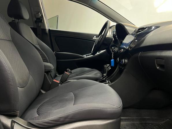Hyundai Solaris I Рестайлинг с пробегом 2016 года, цена 1 089 000 рублей, 185872 км, седан, Автокод Объявления