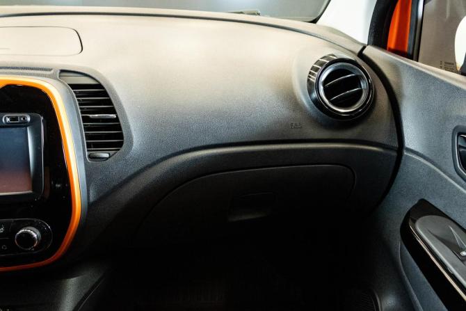 Renault Kaptur I с пробегом 2017 года, цена 1 345 000 рублей, 92554 км, внедорожник, Автокод Объявления