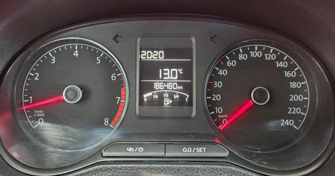 Volkswagen Polo V Рестайлинг с пробегом 2016 года, цена 1 190 000 рублей, 186480 км, седан, Автокод Объявления