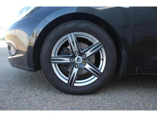 Kia Ceed II с пробегом 2012 года, цена 990 000 рублей, 235999 км, универсал, Автокод Объявления