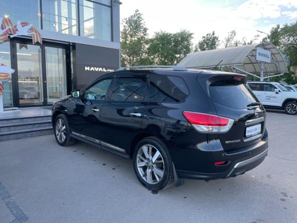 Nissan Pathfinder IV с пробегом 2014 года, цена 1 370 000 рублей, 174902 км, внедорожник, Автокод Объявления