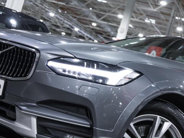 Volvo V90 Cross Country I с пробегом 2019 года, цена 2 960 100 рублей, 218251 км, универсал, Автокод Объявления
