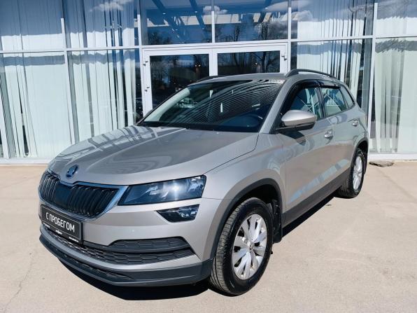 Skoda Karoq I с пробегом 2020 года, цена 2 340 000 рублей, 134600 км, внедорожник, Автокод Объявления