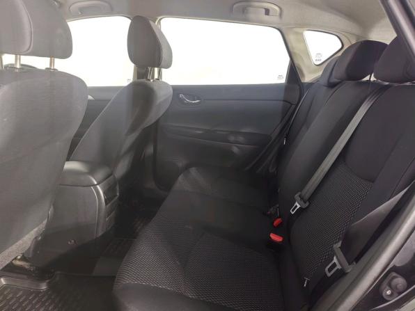 Nissan Tiida II с пробегом 2015 года, цена 859 000 рублей, 107367 км, хэтчбек, Автокод Объявления