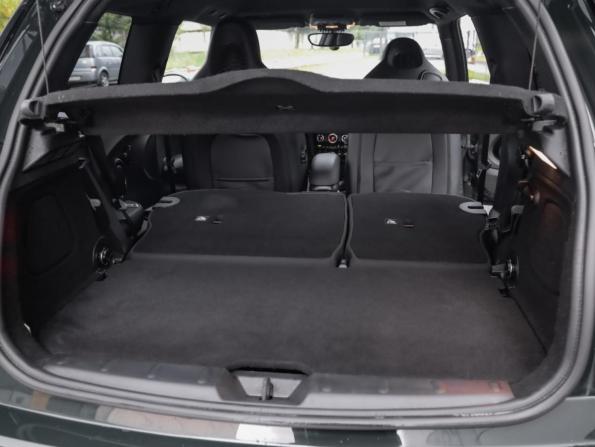 Mini Hatch III (F55/F56) Рестайлинг с пробегом 2020 года, цена 2 749 000 рублей, 127670 км, хэтчбек, Автокод Объявления