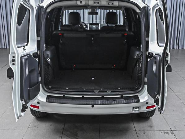 Lada (ВАЗ) Largus I Рестайлинг с пробегом 2021 года, цена 1 440 000 рублей, 36507 км, универсал, Автокод Объявления