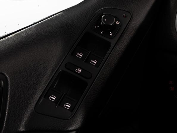 Volkswagen Tiguan I Рестайлинг с пробегом 2012 года, цена 949 000 рублей, 224340 км, внедорожник, Автокод Объявления