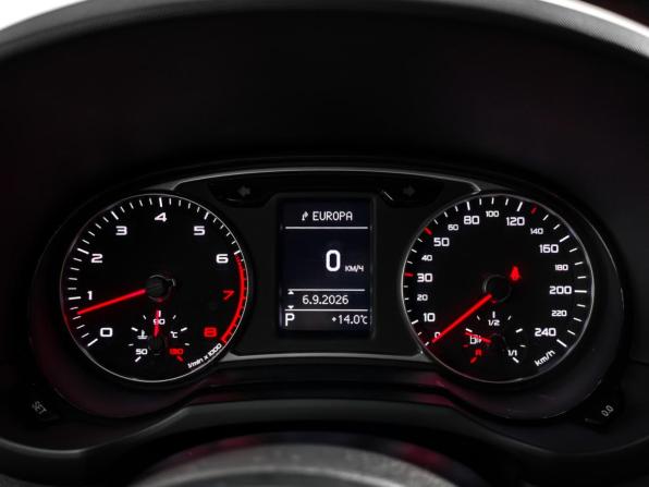 Audi A1 I (8X) с пробегом 2014 года, цена 1 270 000 рублей, 118054 км, хэтчбек, Автокод Объявления