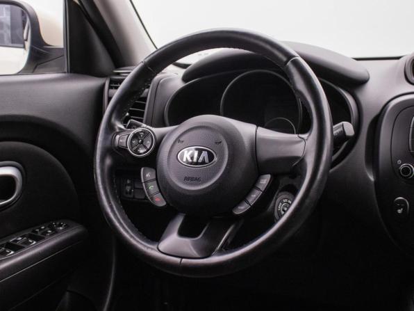 Kia Soul II Рестайлинг с пробегом 2017 года, цена 1 154 000 рублей, 169337 км, хэтчбек, Автокод Объявления