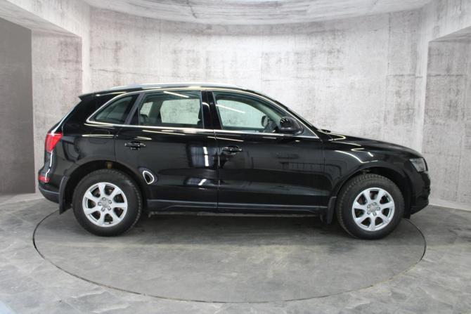 Audi Q5 I (8R) с пробегом 2011 года, цена 1 585 000 рублей, 176774 км, внедорожник, Автокод Объявления
