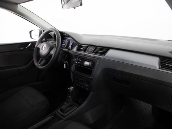 Skoda Rapid I с пробегом 2017 года, цена 1 249 000 рублей, 93014 км, лифтбек, Автокод Объявления