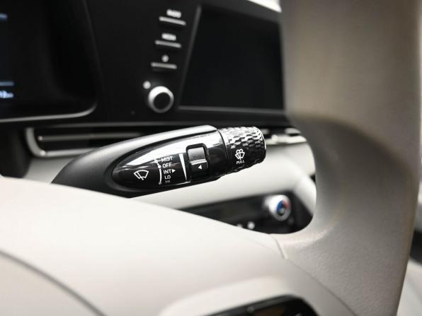 Hyundai Elantra VII (CN7) с пробегом 2022 года, цена 2 160 000 рублей, 54510 км, седан, Автокод Объявления