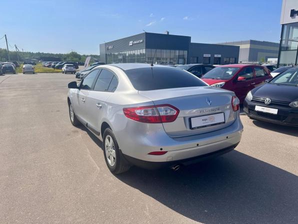 Renault Fluence I Рестайлинг с пробегом 2013 года, цена 800 000 рублей, 122659 км, седан, Автокод Объявления