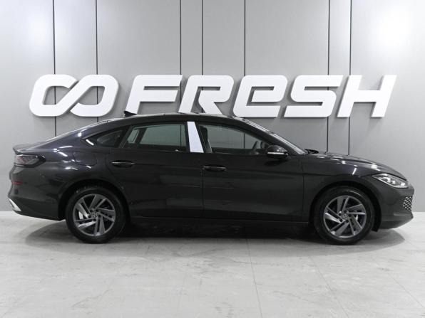 Volkswagen Lamando II с пробегом 2025 года, цена 3 549 000 рублей, 134 км, лифтбек, Автокод Объявления