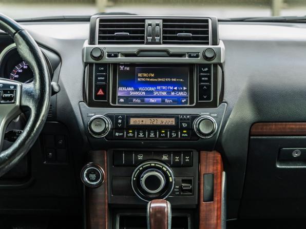 Toyota Land Cruiser Prado 150 Series Рестайлинг 1 с пробегом 2015 года, цена 3 028 000 рублей, 188957 км, внедорожник, Автокод Объявления