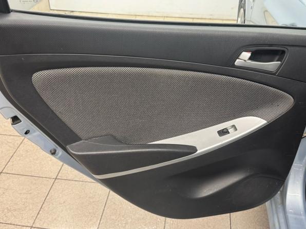 Hyundai Solaris I с пробегом 2012 года, цена 477 000 рублей, 267000 км, хэтчбек, Автокод Объявления